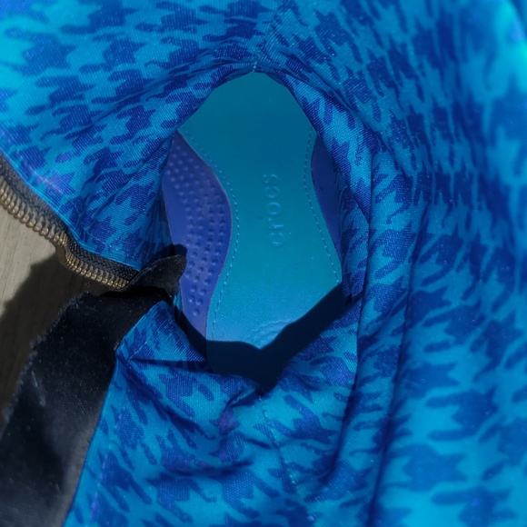 Crocs Leather Wedge Boots! - Picture 8 of 8